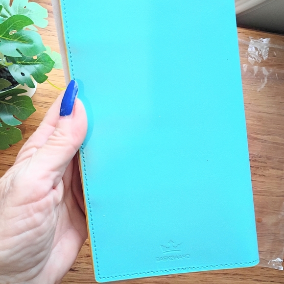 GAEKGARRD NEW PASSPORT TALL CARD HOLDER TRAVEL CASE TIFFANY BLUE LEATHER - Picture 3 of 5